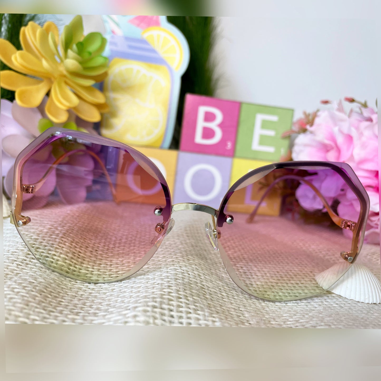 Clear Your Mind irregular shape rimless metal frame gradient tint sunglasses (color options)