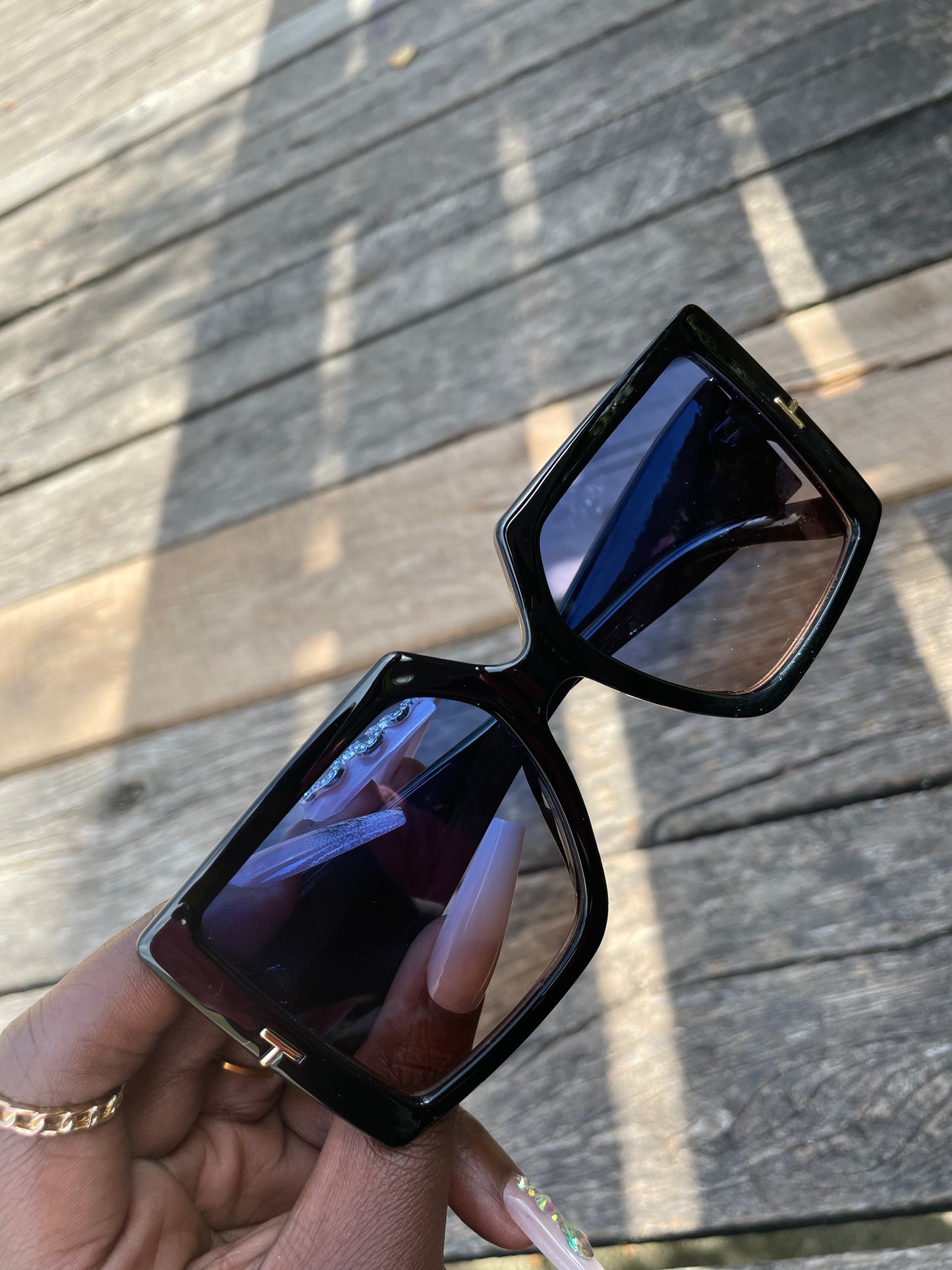 Summertime Fine oversized big frame gold design gradient tint sunglasses (color options)