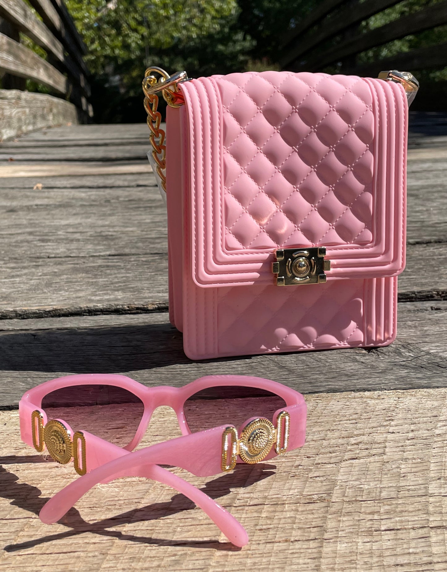 Playing For Keeps matte jelly gold design diamond quilted PU leather shoulder bag w/gold chain (light pink)