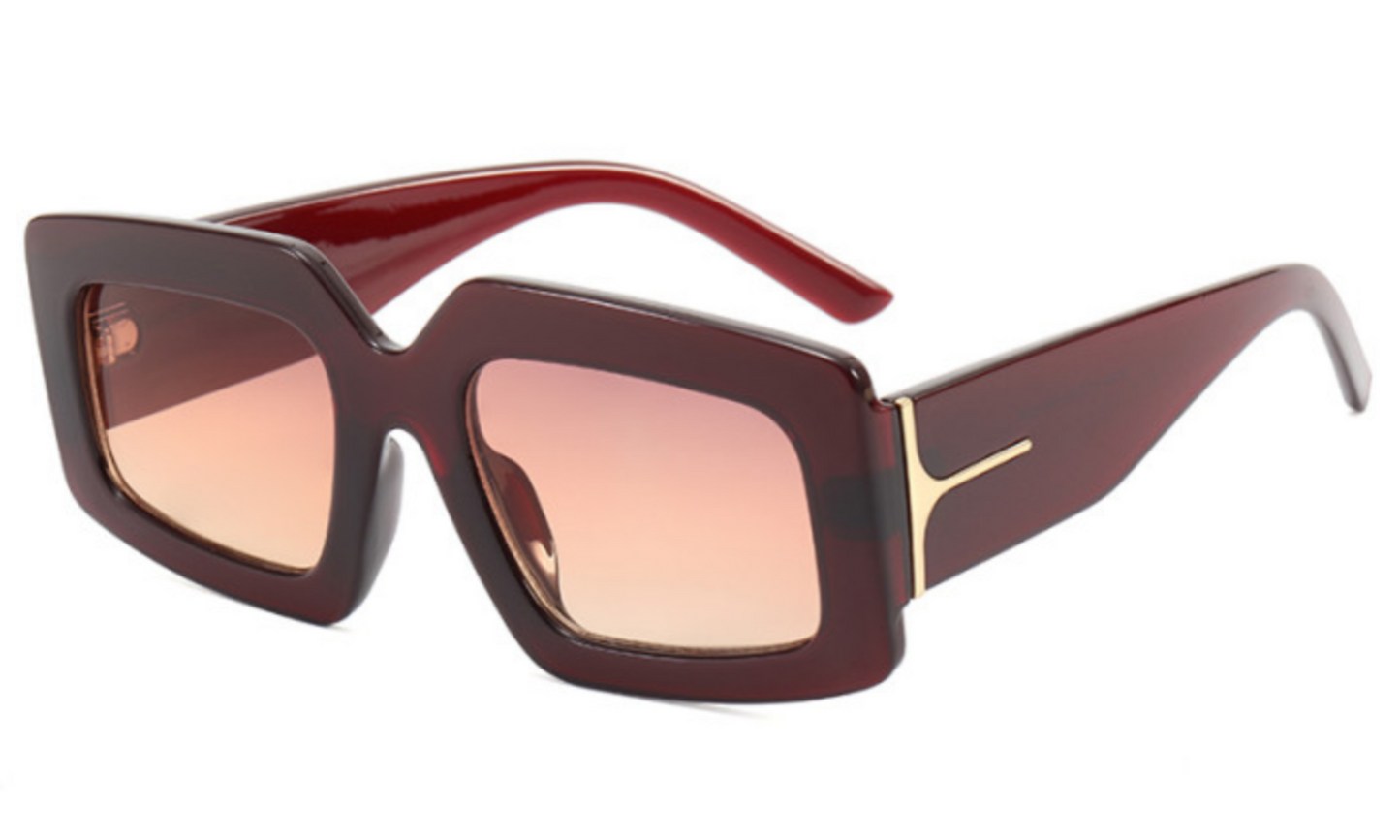 Day Dreamer thick frame gold design tinted rectangle sunglasses