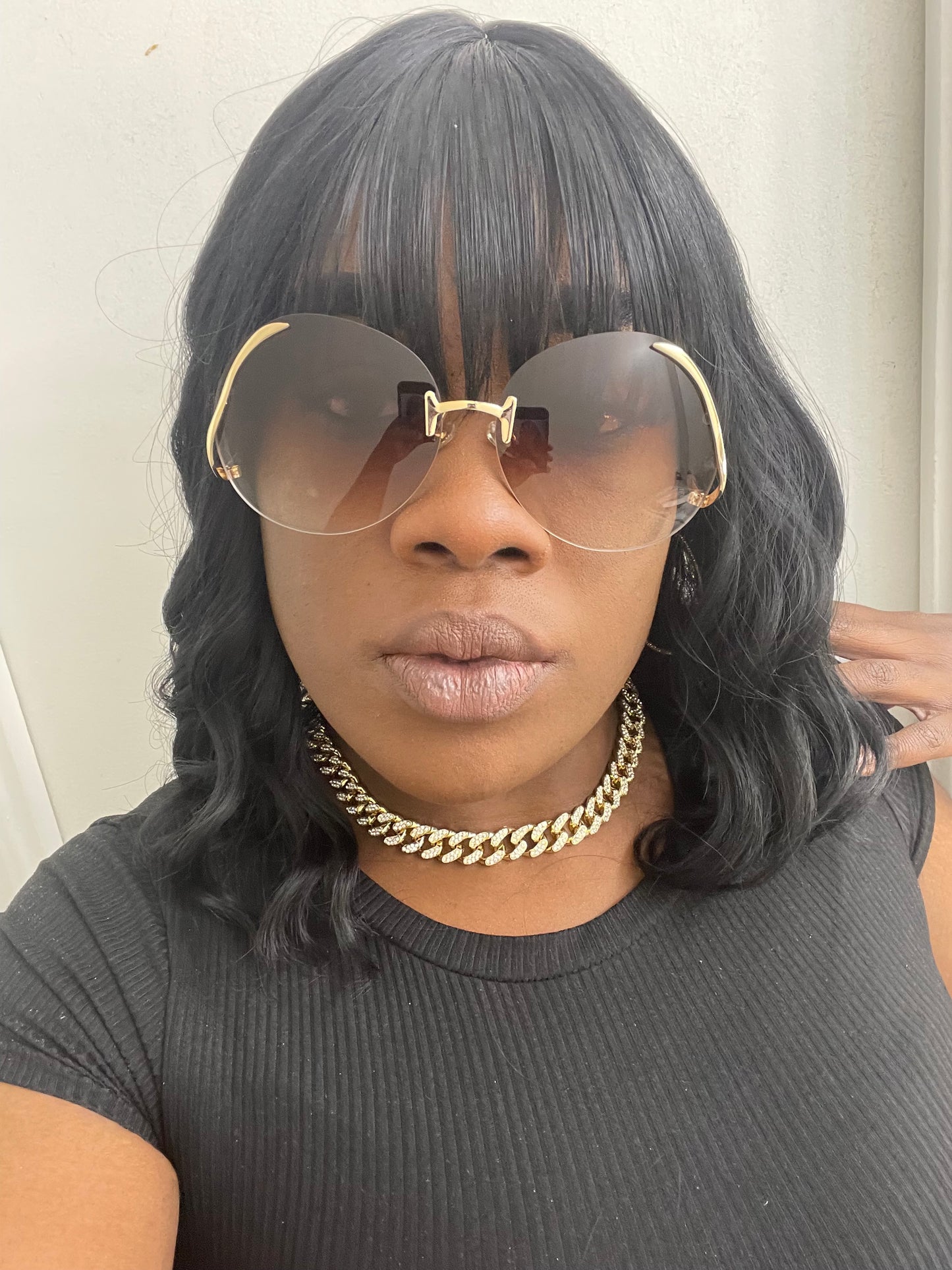Sensational oversized metal gold frame circular gradient tint rimless sunglasses (color options)